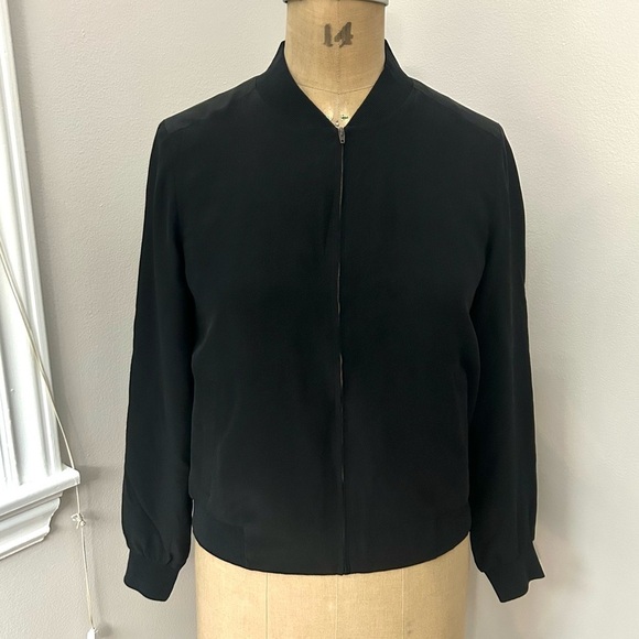 Eileen Fisher Women’s Black 100% Silk Bomber Jacket Size XS - Picture 8 of 17